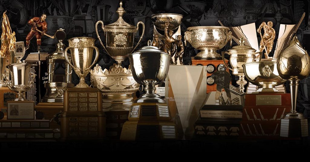 Devrait-on renommer ces trophées de la NHL ?