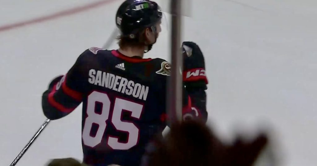 Plus de 8 millions de dollars par saison pour Jake Sanderson à Ottawa